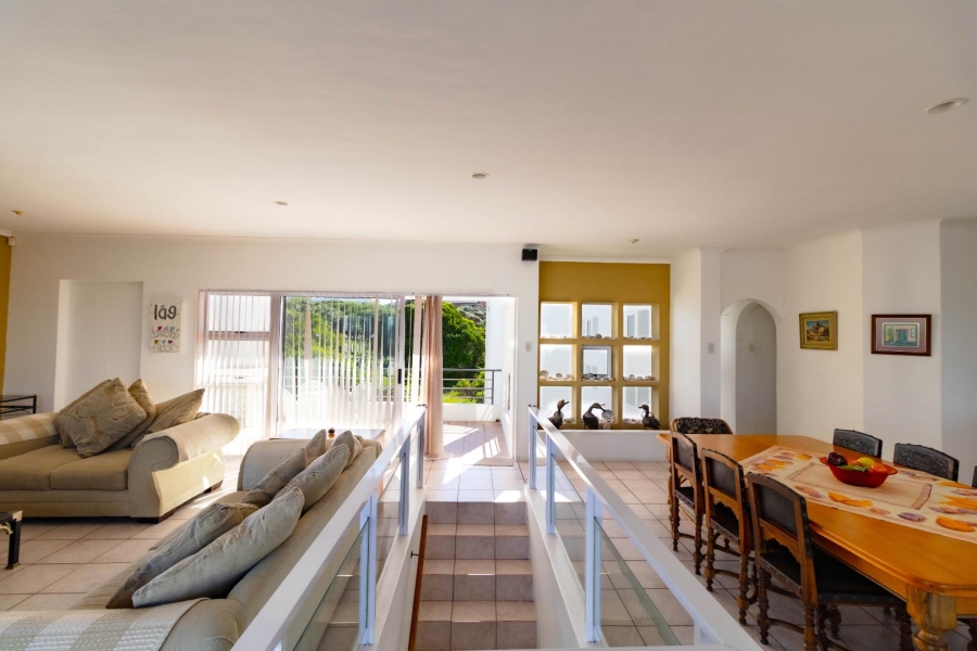 5 Bedroom Property for Sale in Vermont Western Cape